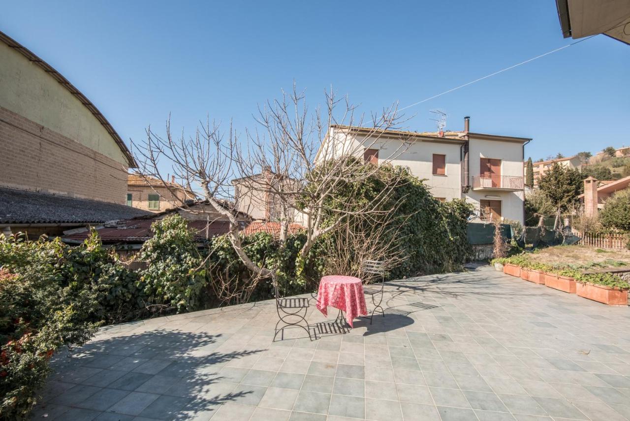 Da Gianni A Montalcino Villa Exterior photo
